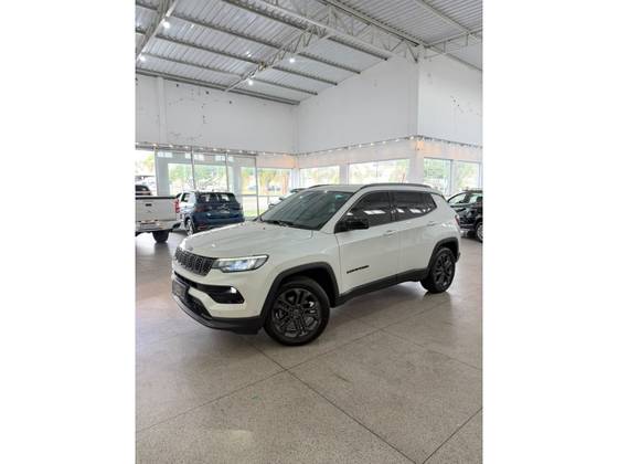 JEEP COMPASS 1.3 T270 TURBO FLEX LONGITUDE AT6 JEEP COMPASS 1.3 T270 TURBO FLEX LONGITUDE AT6